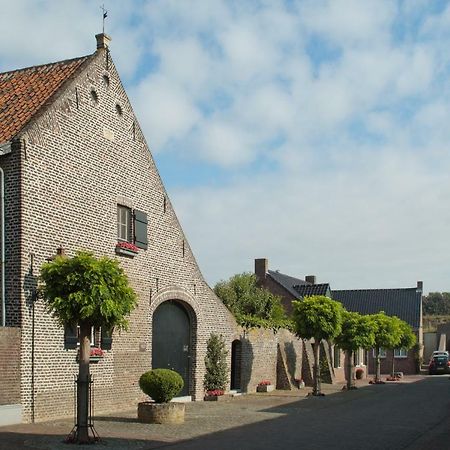 Het Gildehuis Met Sauna En Jacuzzi Stevensweert المظهر الخارجي الصورة