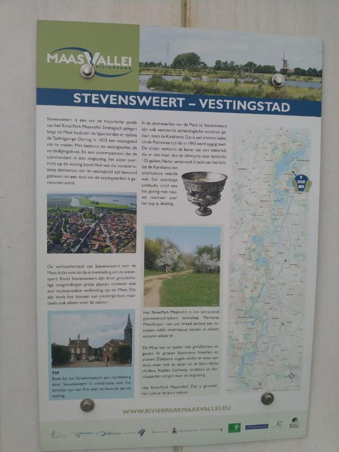 Het Gildehuis Met Sauna En Jacuzzi Stevensweert المظهر الخارجي الصورة