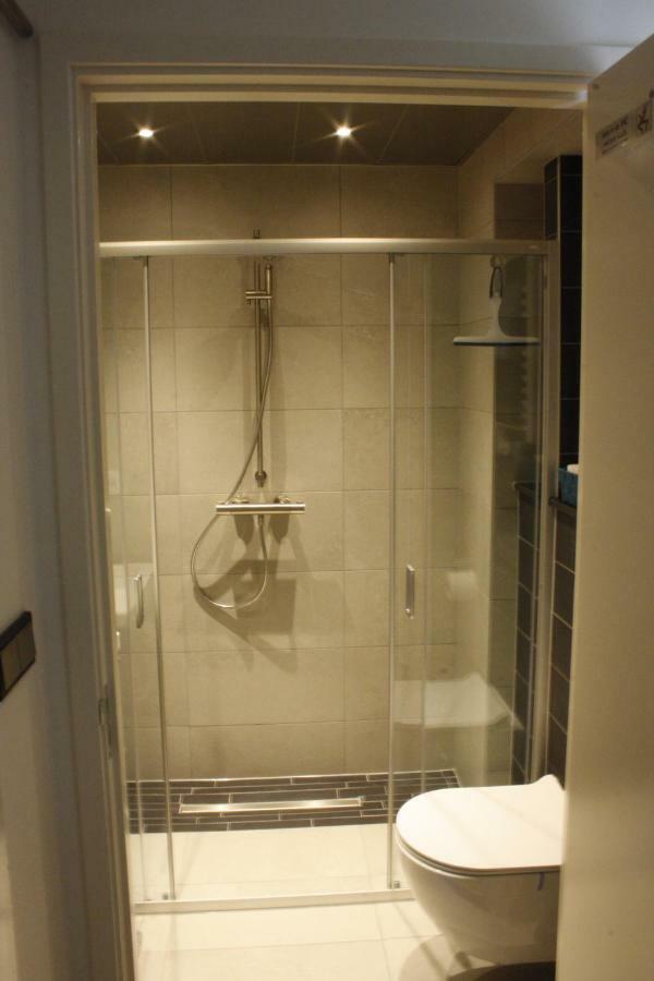 Het Gildehuis Met Sauna En Jacuzzi Stevensweert المظهر الخارجي الصورة